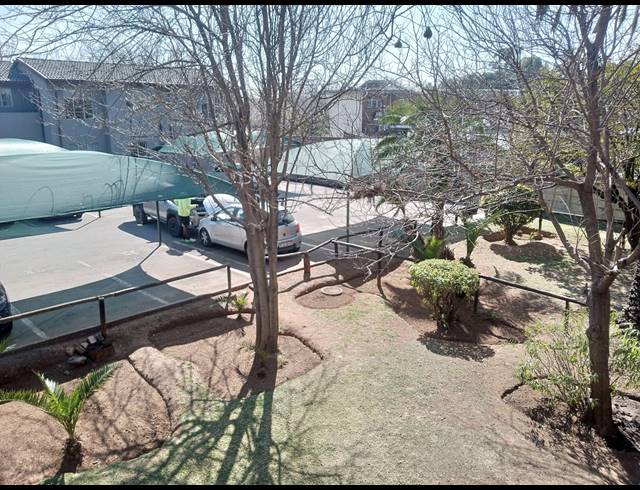 3 BEDROOM APARTMENT FOR SALE IN BENONI WEST